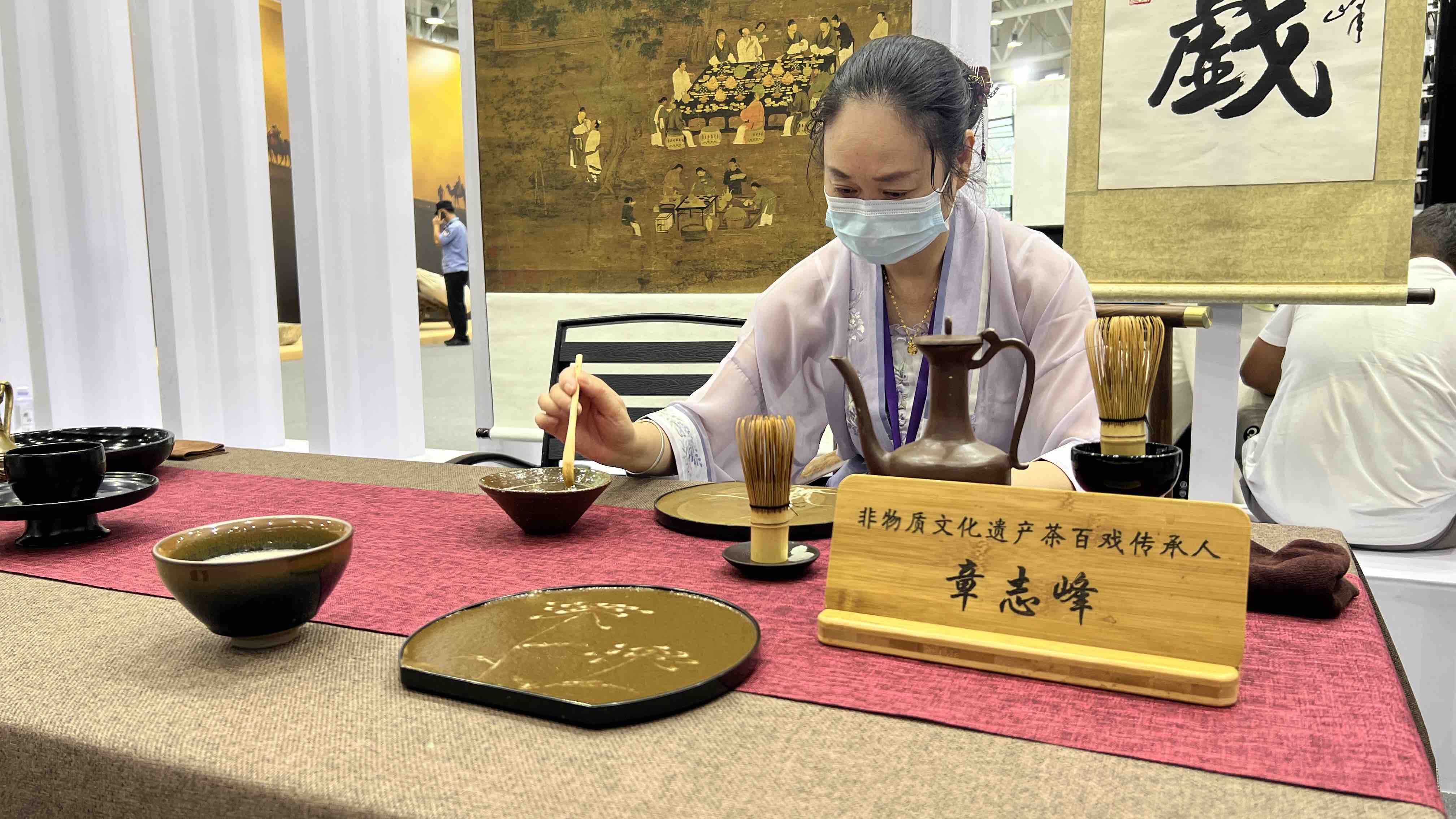全国332名非遗传承人济南“竞技”，第七届中国非物质文化遗产博览会开展_科教社会_山东新闻_新闻_齐鲁网