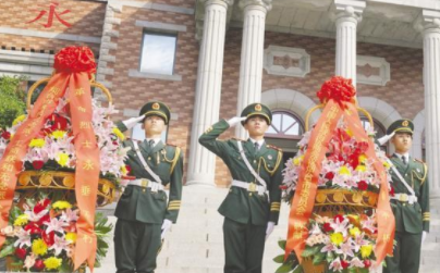 烟台市在胶东革命烈士陵园举行向人民英雄敬献花篮仪式