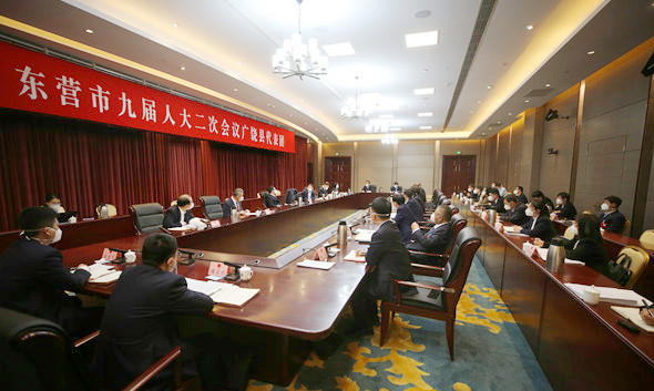 陈必昌在参加广饶县代表团审议时强调 提高标准 拉高标杆 在推动高质量发展中走在前作表率