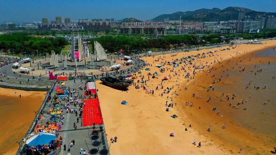 日照多岛海景区日访客量超3万人次 沙滩干净受游客夸赞_日照民生_日照_齐鲁网