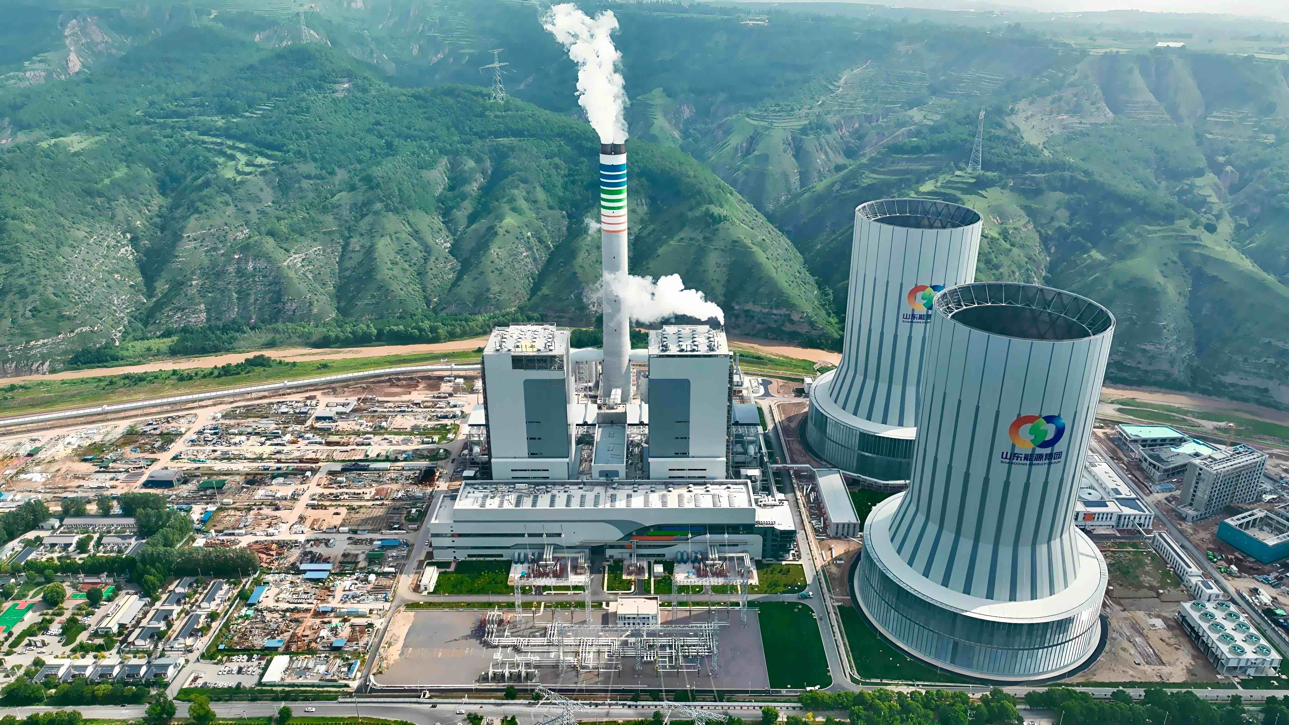“陇电入鲁”核心工程！山东能源灵台电厂调峰煤电项目双机正式商运_财经新闻_新闻_齐鲁网