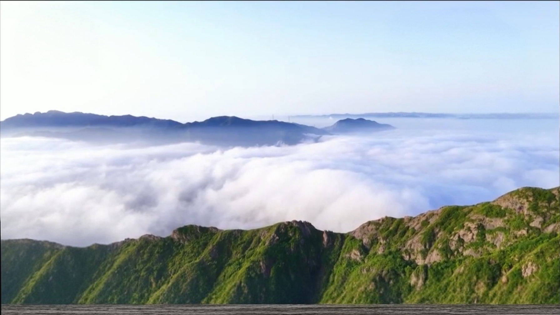 邹平：摩诃山云海翻涌 长白之巅尽览仙境画卷