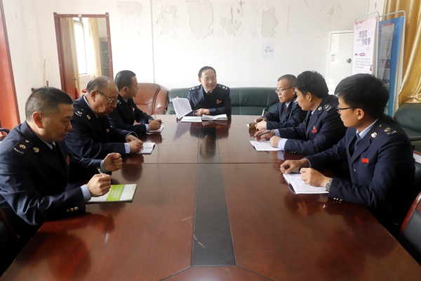 菏泽市牡丹区税务局落实三项制度推进法治税务建设