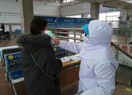 ​潍坊诸城火车站加强防疫应对春运返程客流