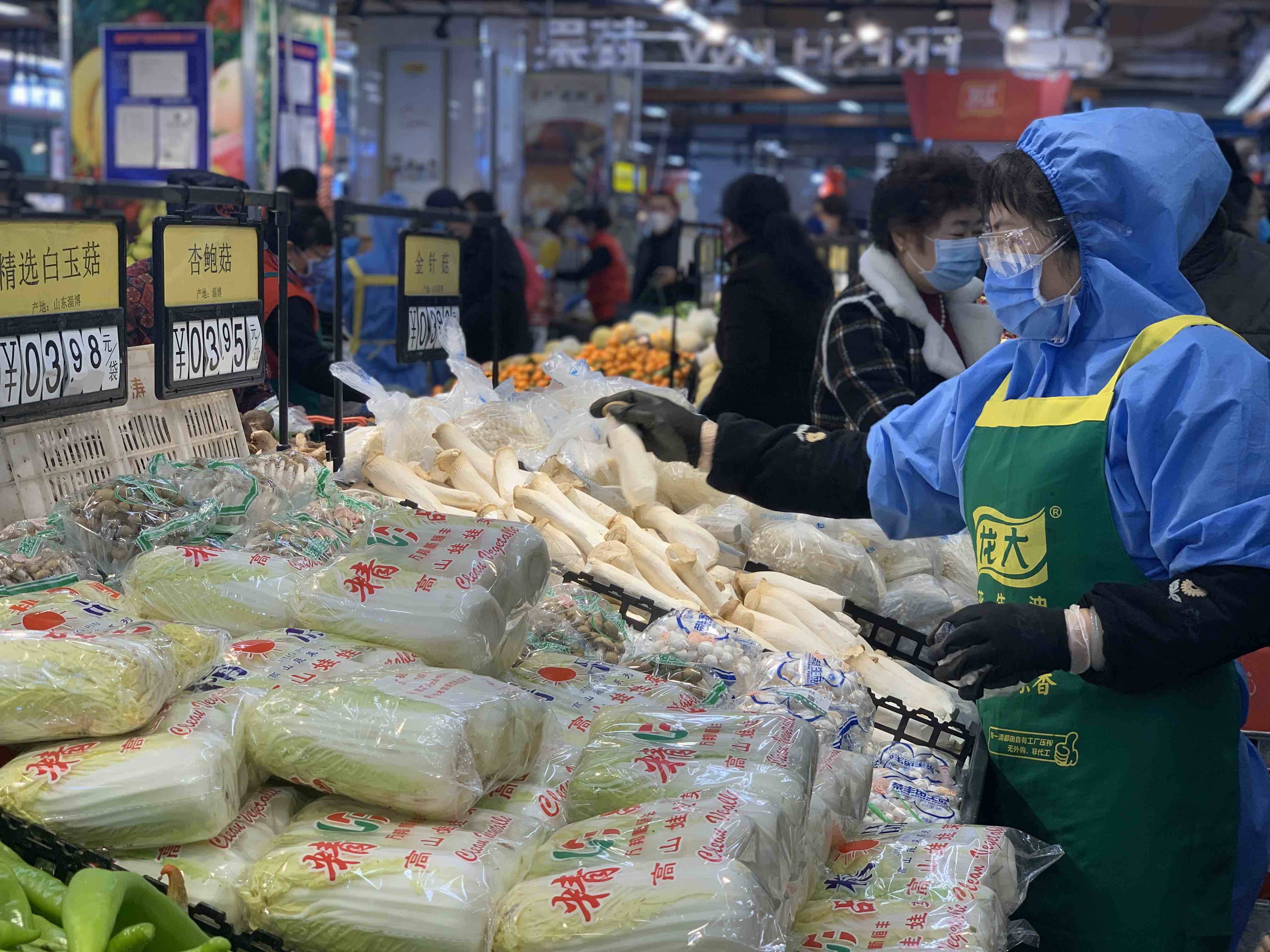 人防机防、免动手服务！淄博这家超市“硬核”战疫让市民安心放心更暖心