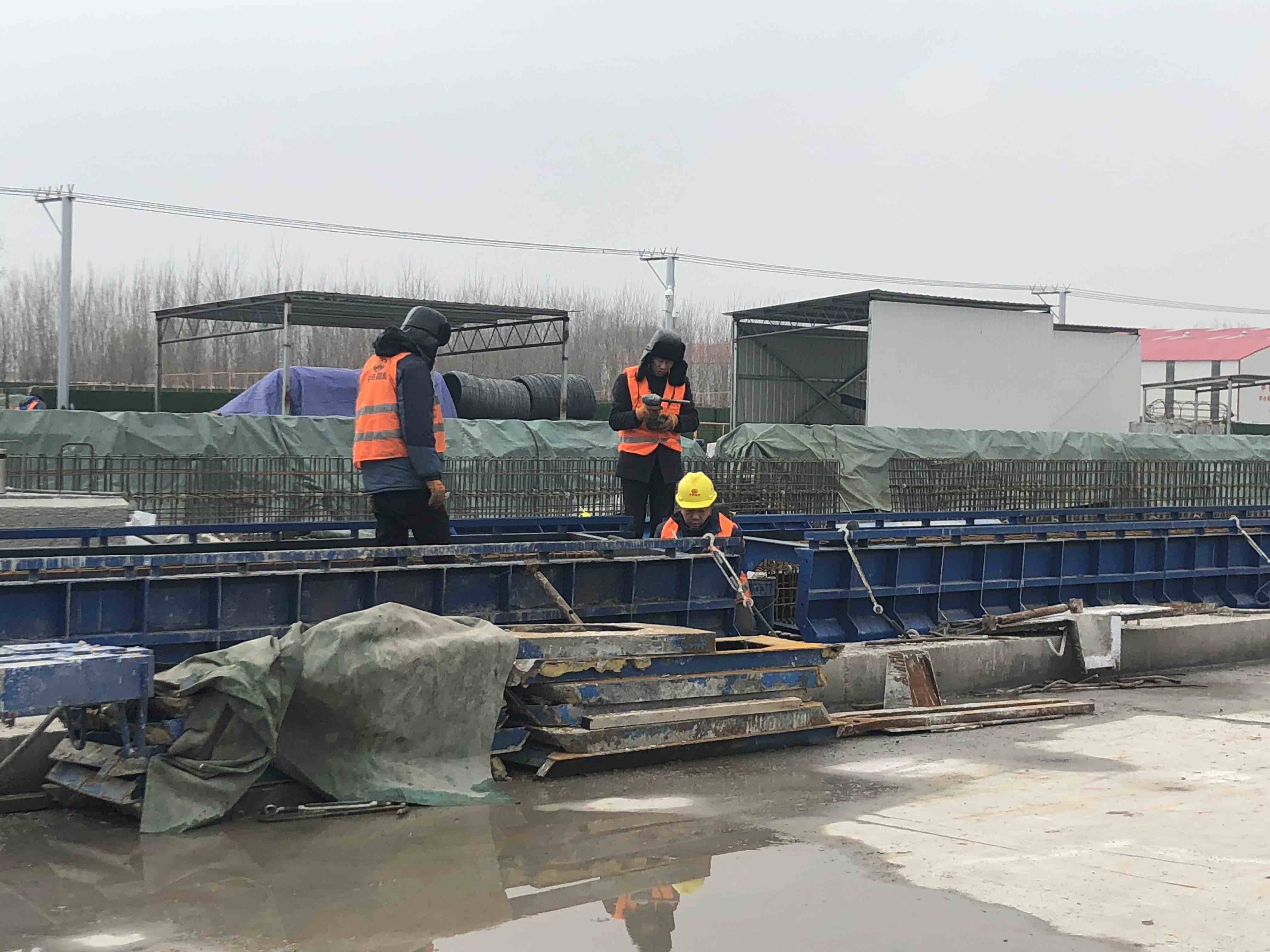京台高速齐河北枢纽立交即将封闭施工36小时 194名工人返岗复工