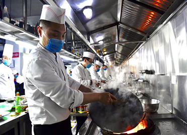 14天食谱安排妥了!山大二院国家医疗队回家休整 第一顿饭吃饺子