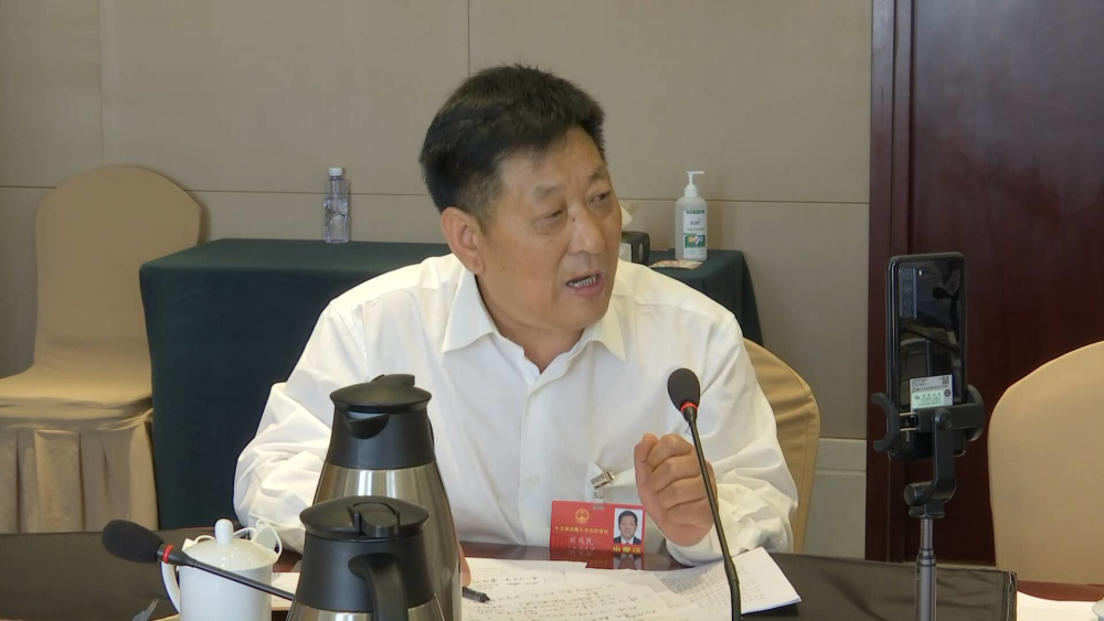 真知灼见现场声丨全国人大代表刘庆民建议培养年轻的本土化乡医人才