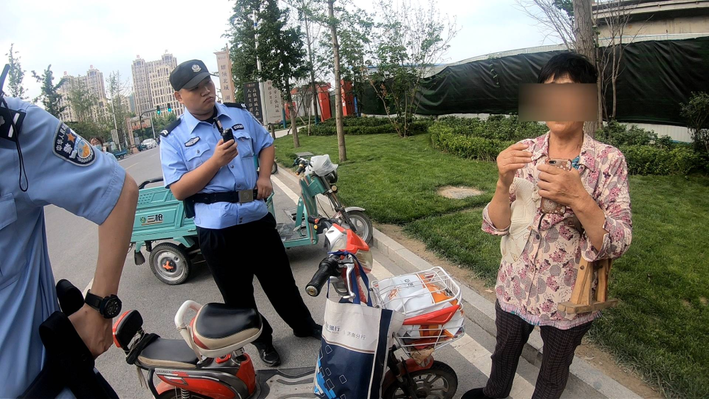 【派出所的故事】淄博一男子偷老人自行车转手卖了15元 记者跟拍抓捕全过程