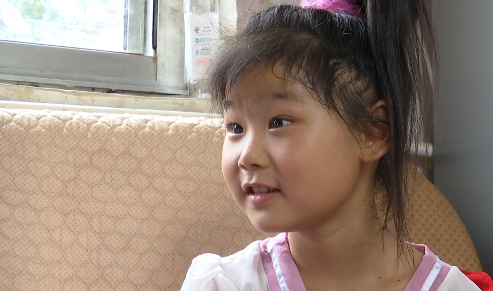 泰安7岁女孩左脚萎缩坚持跳舞走红 今日将到济南医院接受治疗