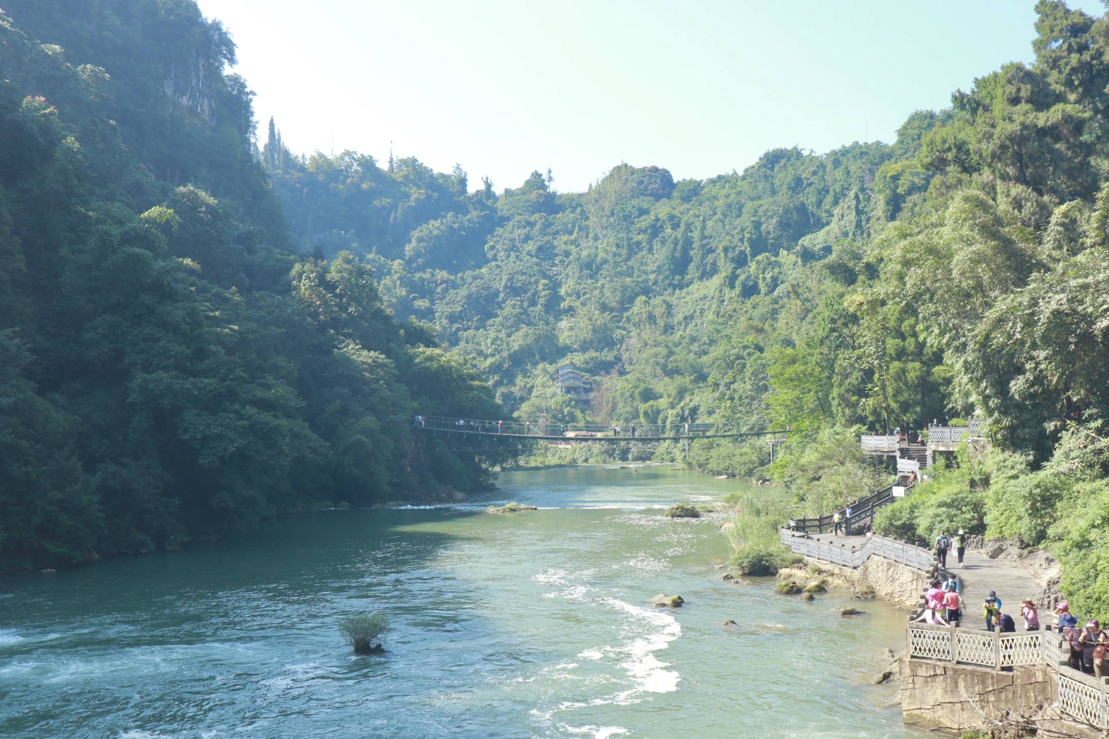 山海同行·決勝今朝｜貴州“黃果樹”景村相融“旅游+”精準扶貧，致富道路越走越寬