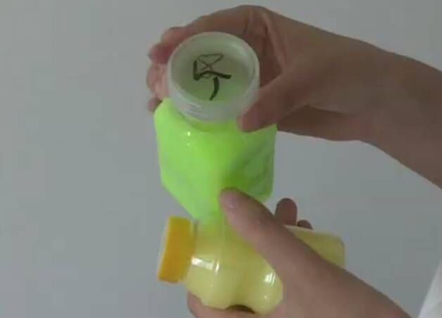 畅销学生圈的“假水”玩具被曝含硼砂有毒 市售多为三无产品究竟从何而来