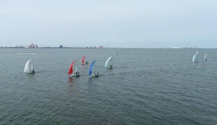 38秒｜“千帆竞技”2020年全国水翼帆船冠军赛在潍坊滨海开赛
