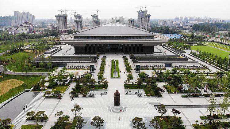 孔子博物馆国庆假期正常开放 游客可前往参观