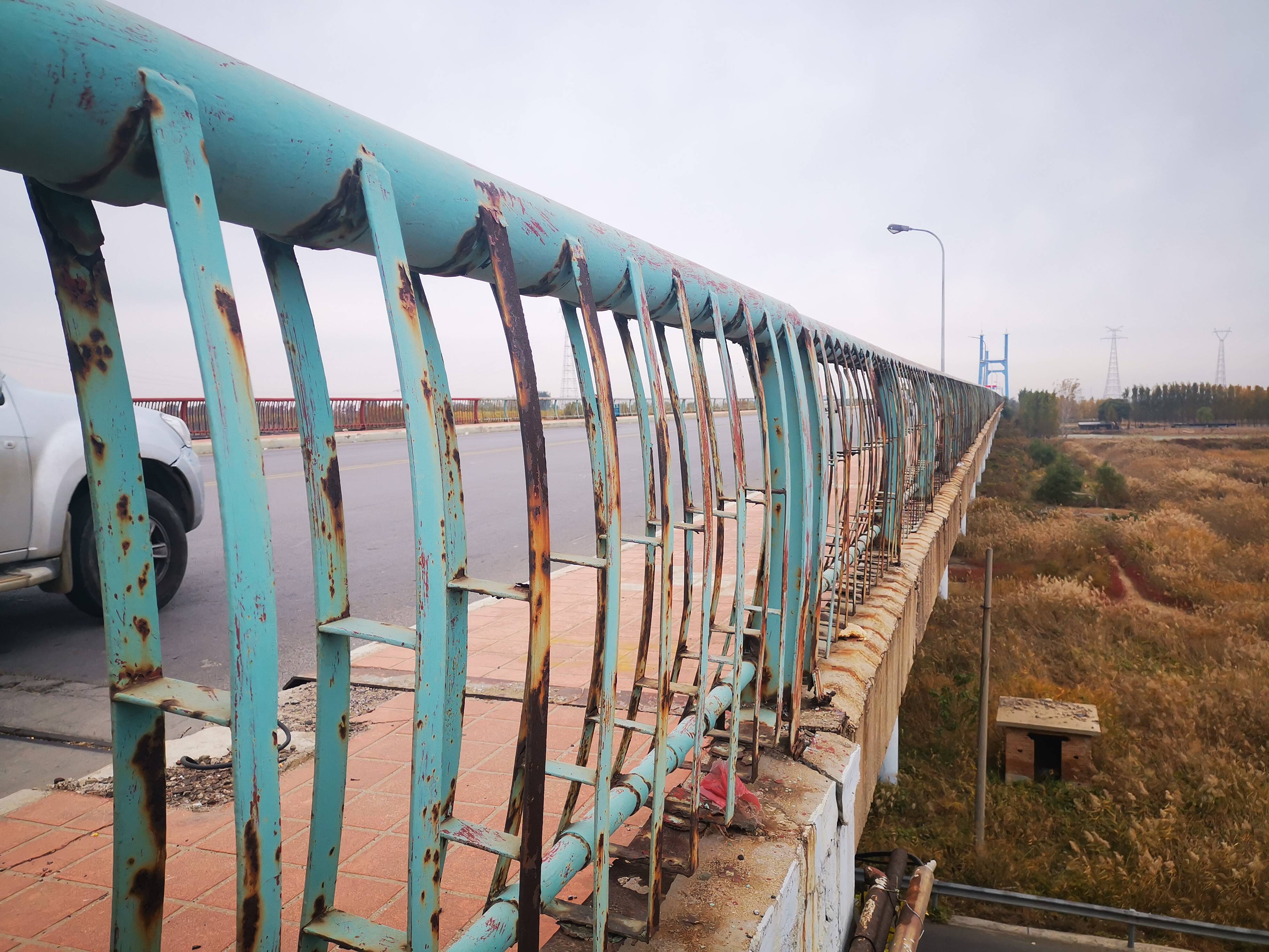 东营胜利黄河大桥开始维修改造！系全国首座钢斜拉桥 2022年4月完工
