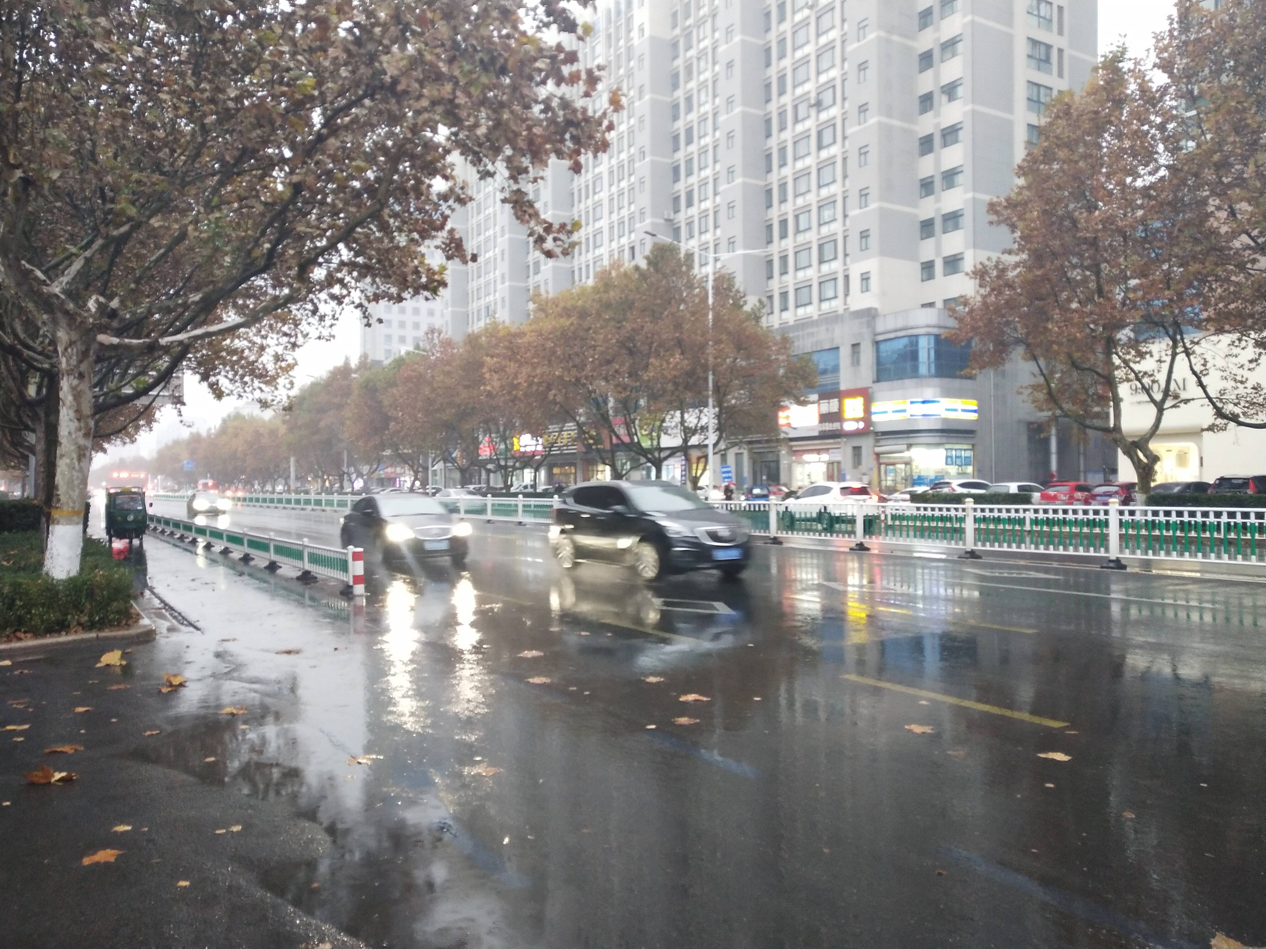 大到暴雨+积水！潍坊或将启动公交线路应急预案