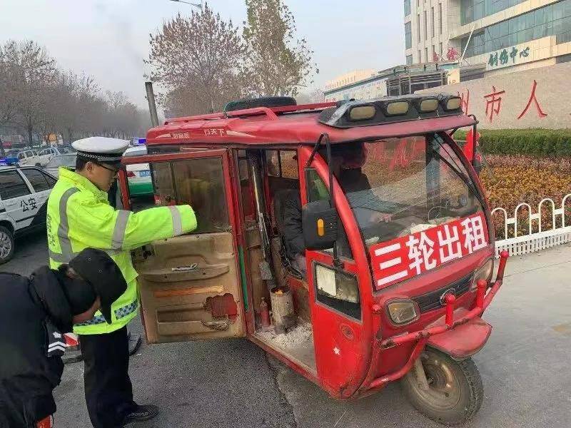 非法改裝小“火”車 當心變成小“禍”車 濱州交警開展專項行動打擊非法改裝上路違法行為