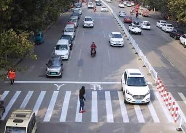 聊城东阿：元旦后机动车不礼让斑马线、行人闯红灯将被罚款