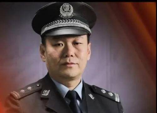 2019年公安机关国庆安保期间,10月4日晚杜瑞东在请假休息时,受张某