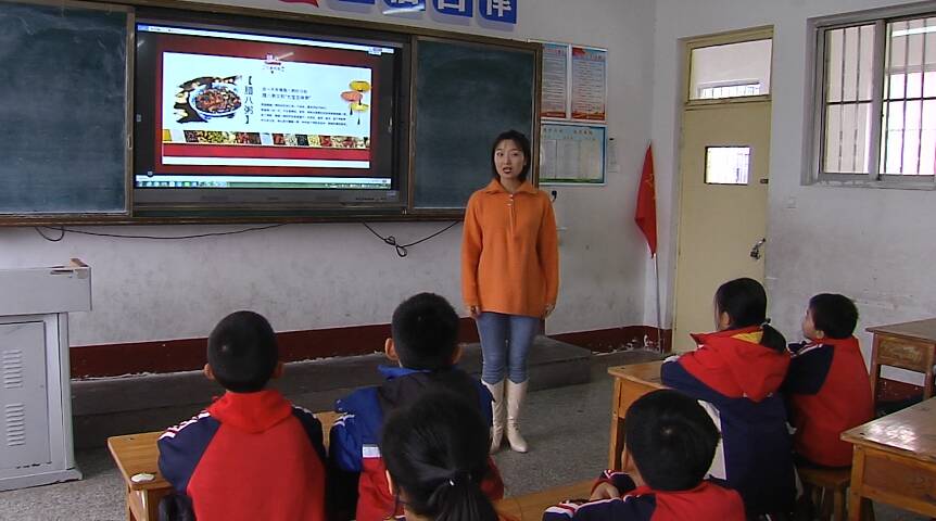 63秒丨弘扬传统文化 金乡这所小学开展主题教育活动“过腊八”