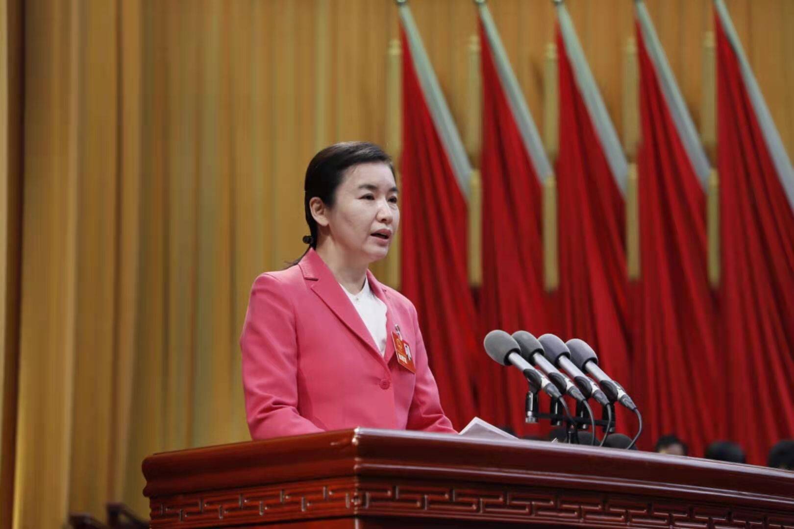 62秒|枣庄市第十六届人民代表大会第五次会议开幕