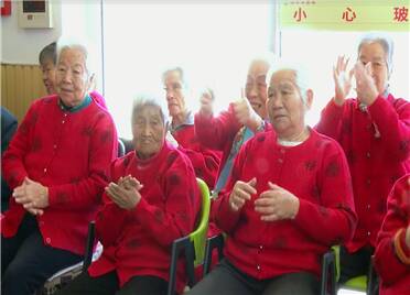 29秒｜潍坊市个体私营企业协会走进养老院慰问孤寡老人