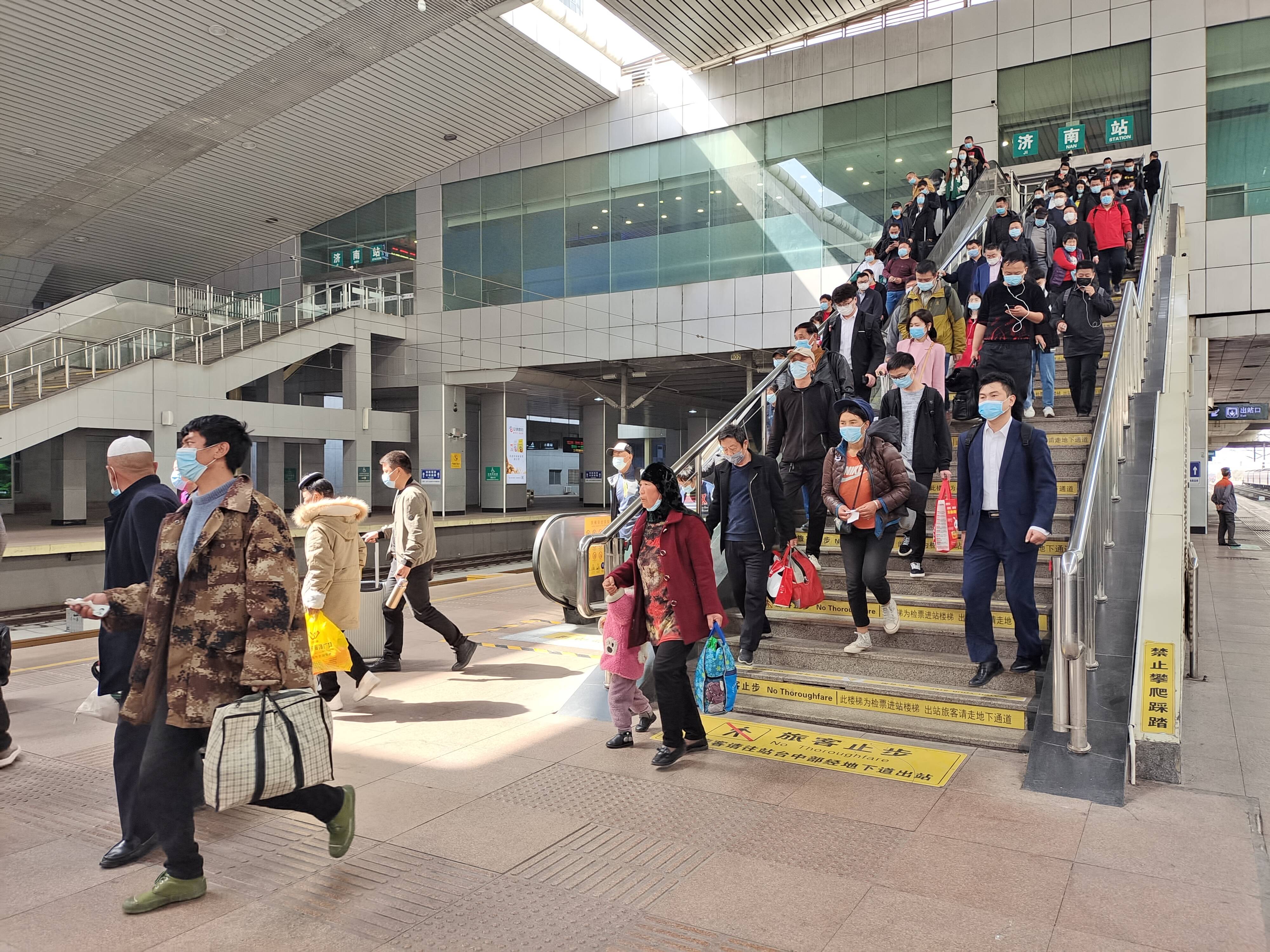预计发送旅客48万人！ 清明假期济南三大火车站增开22对列车 北、上、青、烟、威方向车票紧张