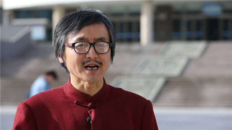 69秒丨在黄土地上唱响英文版陕北民歌陕西一英语老师将100多首陕北民歌译成英文