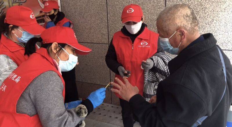 五一假期泰安“城市管家”志愿救助烫伤老人，引过路游客点赞！