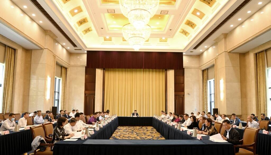 淄博市委统一战线工作领导小组召开会议