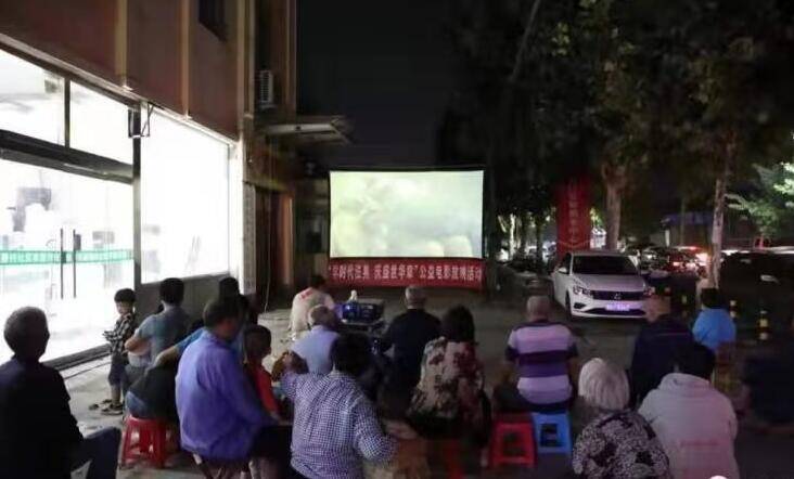 临沂市临沭县一年3000场公益电影送到群众家门口