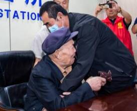 父子失散56年，一朝终得团圆！枣庄公安帮93岁老兵圆了梦