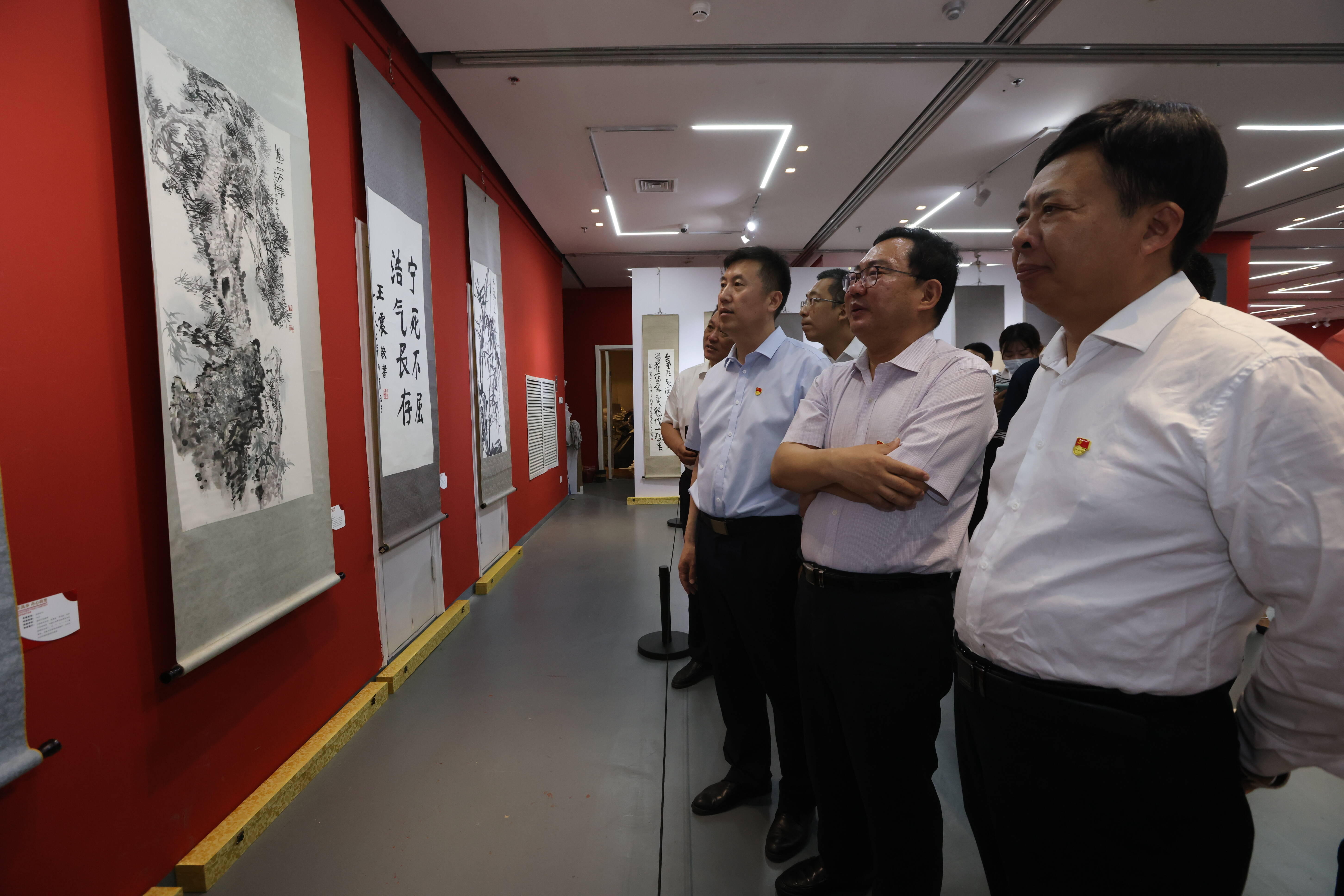 110件美术作品、110件书法作品...济南槐荫区庆祝中国共产党成立100周年美术书法摄影剪纸作品展开幕