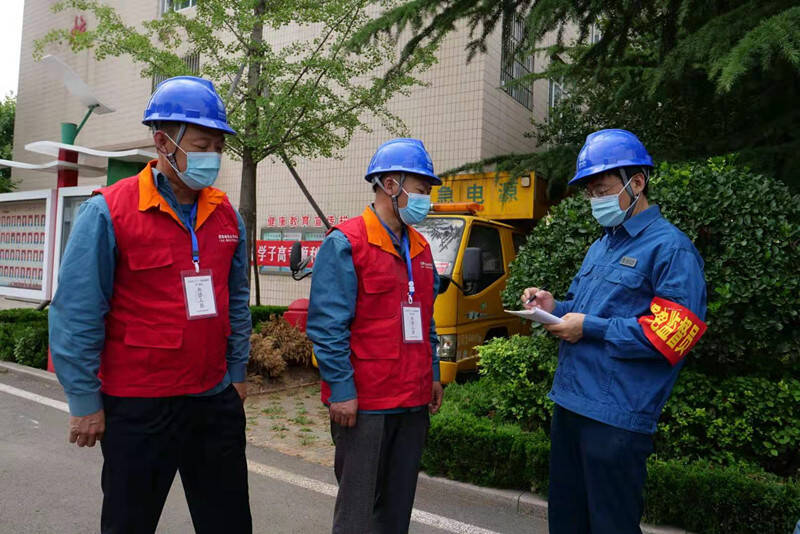 潍坊安丘：“保电监督员”全力护航考场电力供应