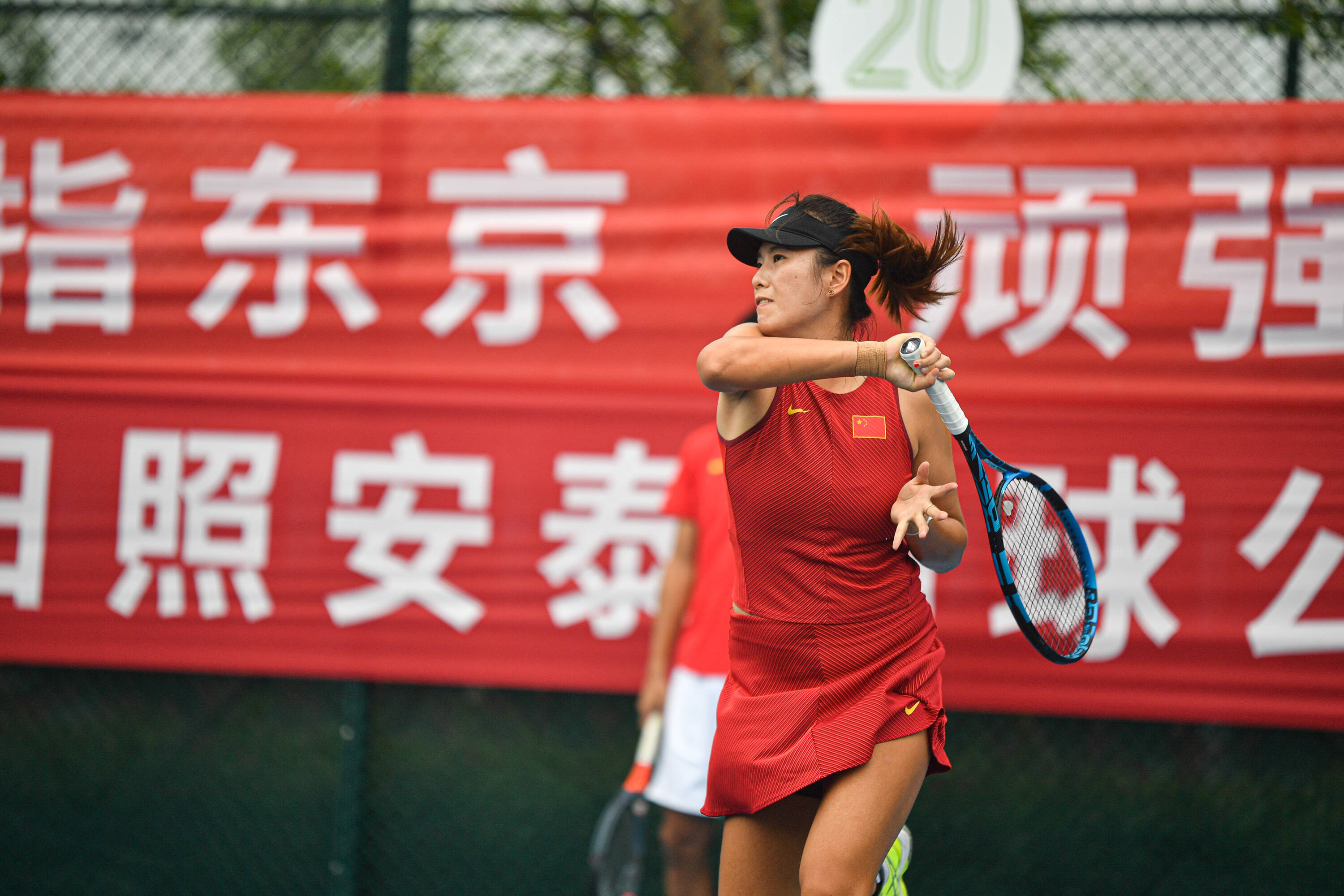 国家网球队队员杨钊煊：希望自己能在奥运会上发挥出自己最好的水平 为国争光