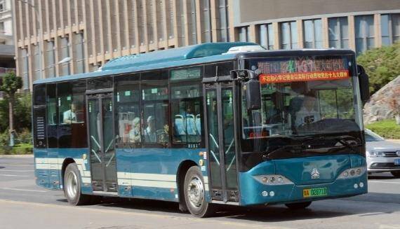 7月16日起， 济南公交T32路、K161路优化调整部分运行路段