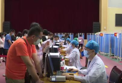 构筑免疫屏障！济南市平阴县推进15岁至17岁无禁忌症人群完成新冠疫苗接种工作