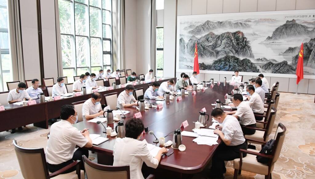 淄博市委常委会召开专题会议，研究全面从严治党工作