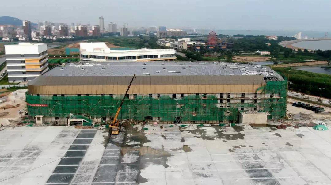 第二十五届省运会排球项目主场馆岚山区体育中心即将投入使用
