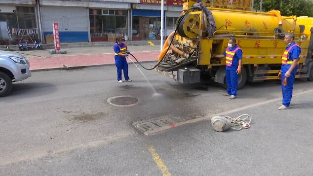 潍坊市坊子区启动城区雨污管网疏通行动
