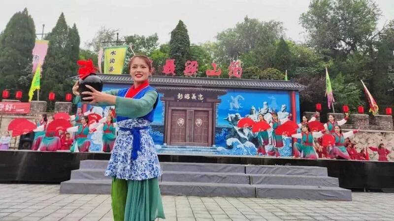 国庆假期第五天 济宁25家重点景区共接待游客24.1724万人次