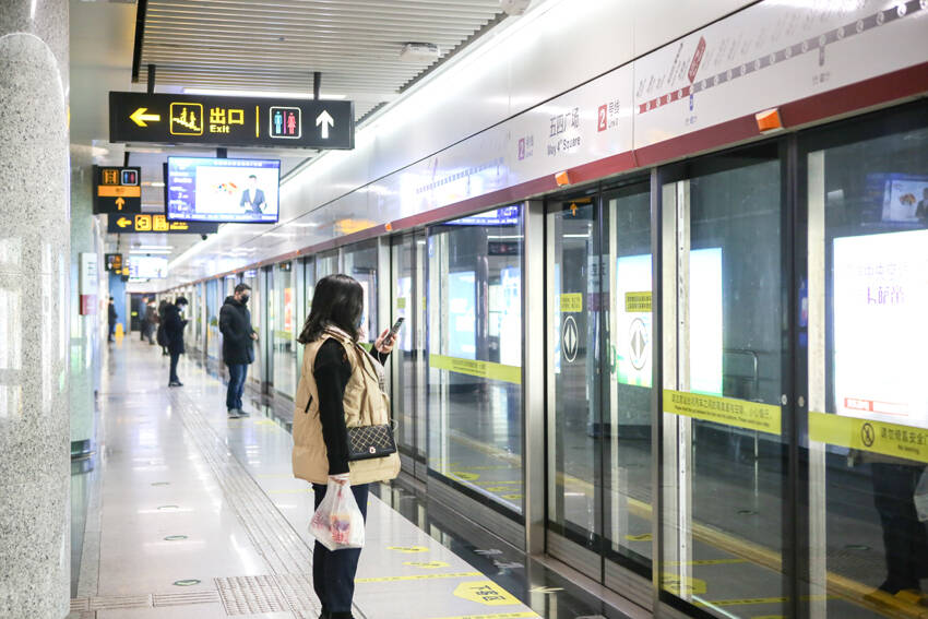 国庆假期 青岛地铁线网客流达558.85万人次