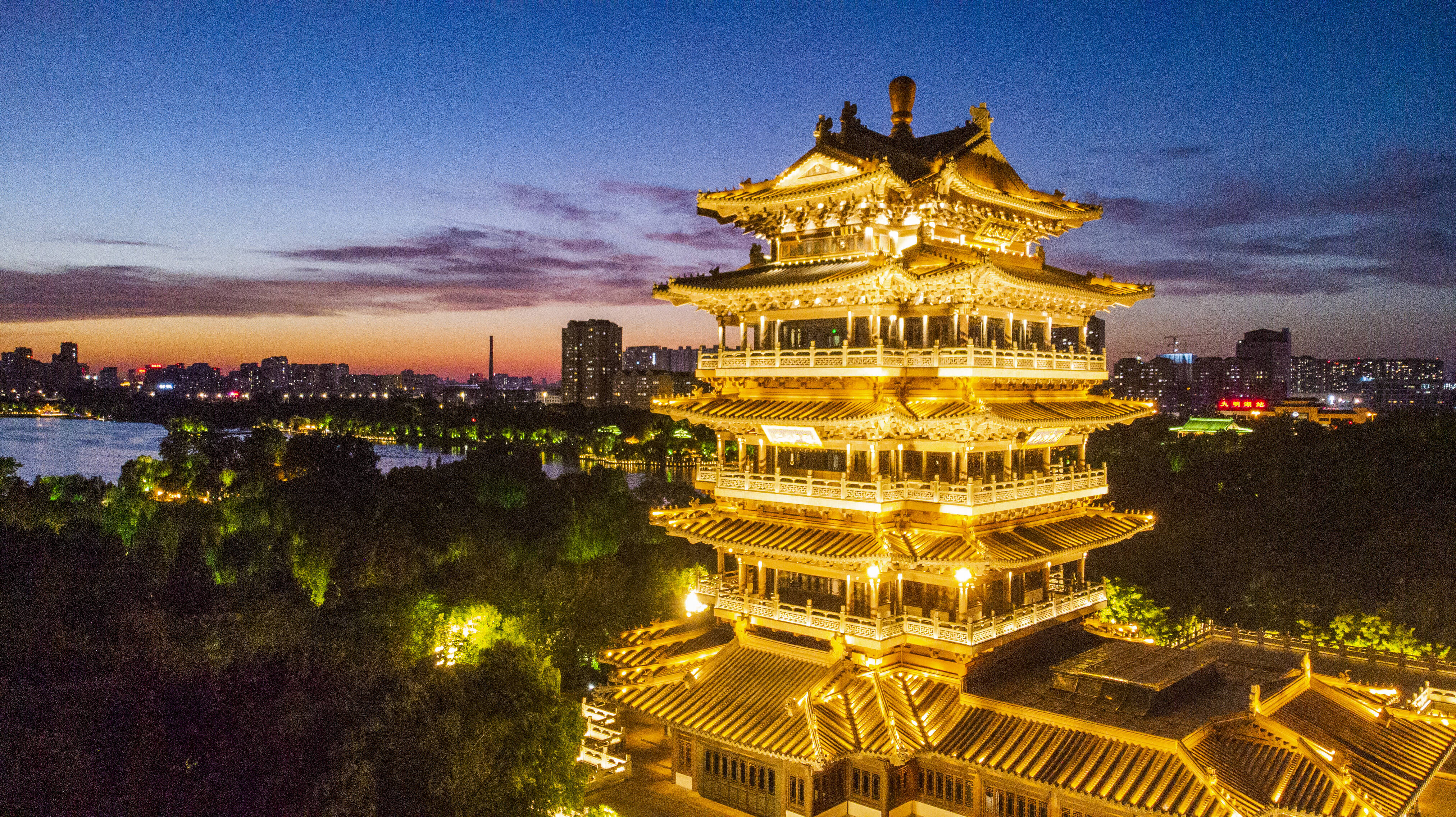 大明湖超然楼正式获评“中国历史文化名楼”称号 山东现有4座“名楼”