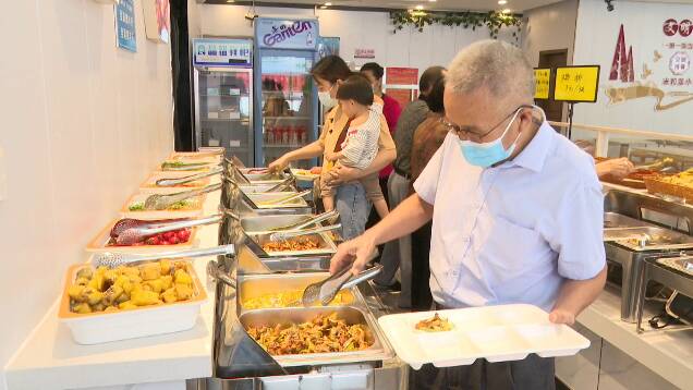 扫脸识别、餐费打折！潍坊奎文区15处助老食堂让老年人吃到“暖心餐”
