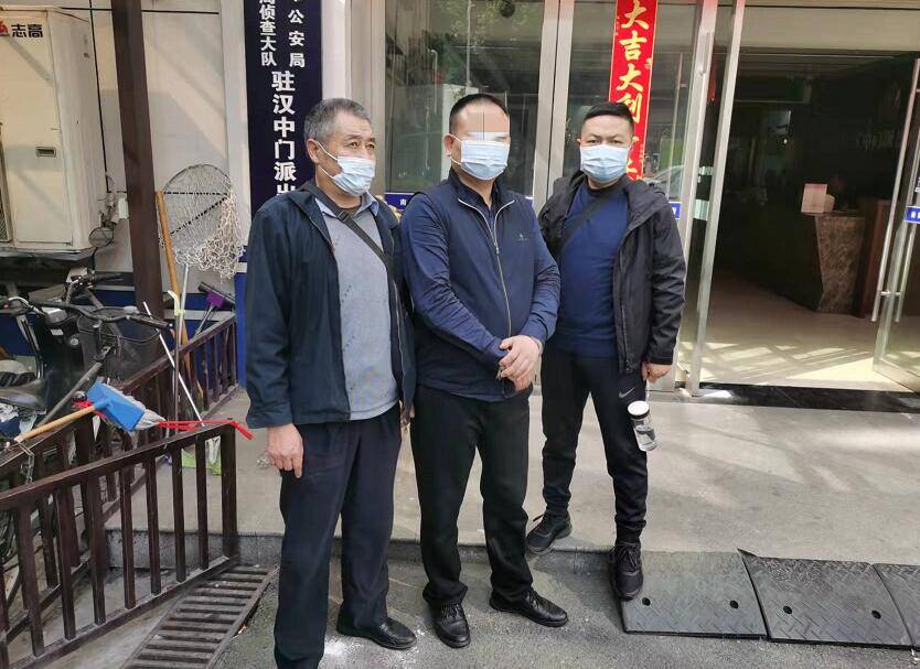临沂河东警方帮助30余位农民工追回120万元“血汗钱”