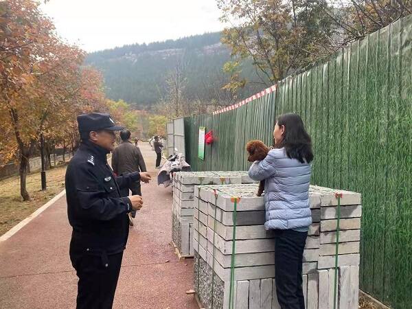 收缴非法养殖犬只2只 济南市中公安开展集中清查行动