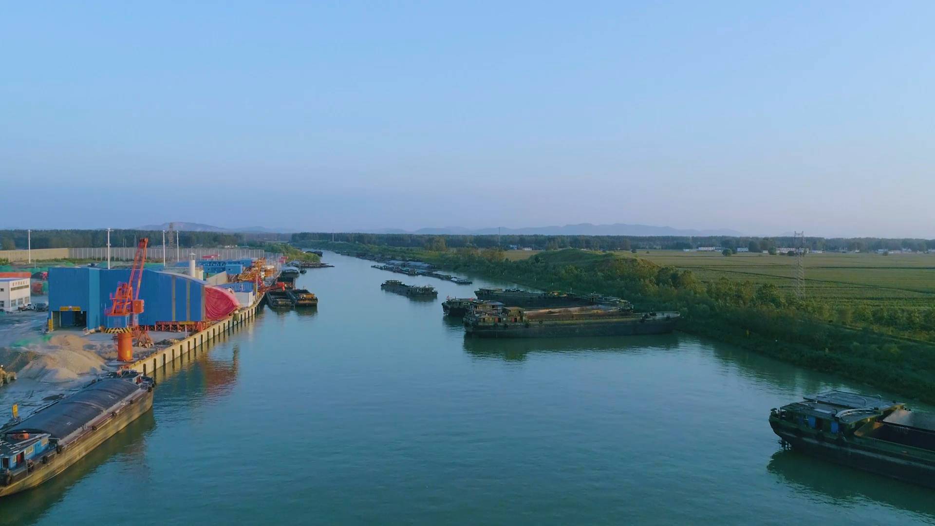 沿着大运河看山东｜峄州港：从小码头到大港口，化零为整成就古运河上的“新明珠”