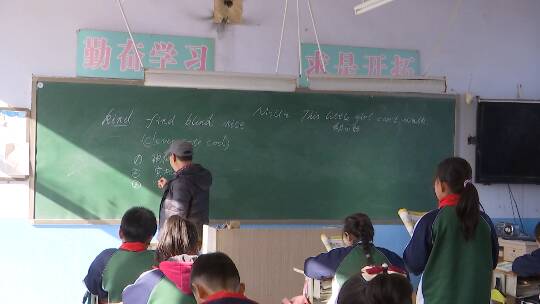 潍坊市坊子区24所学校实现清洁取暖 校园变得更温暖
