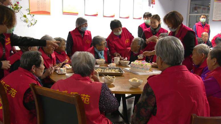 吃饺子、扭秧歌 这个冬至无棣县养老院的老人不孤单