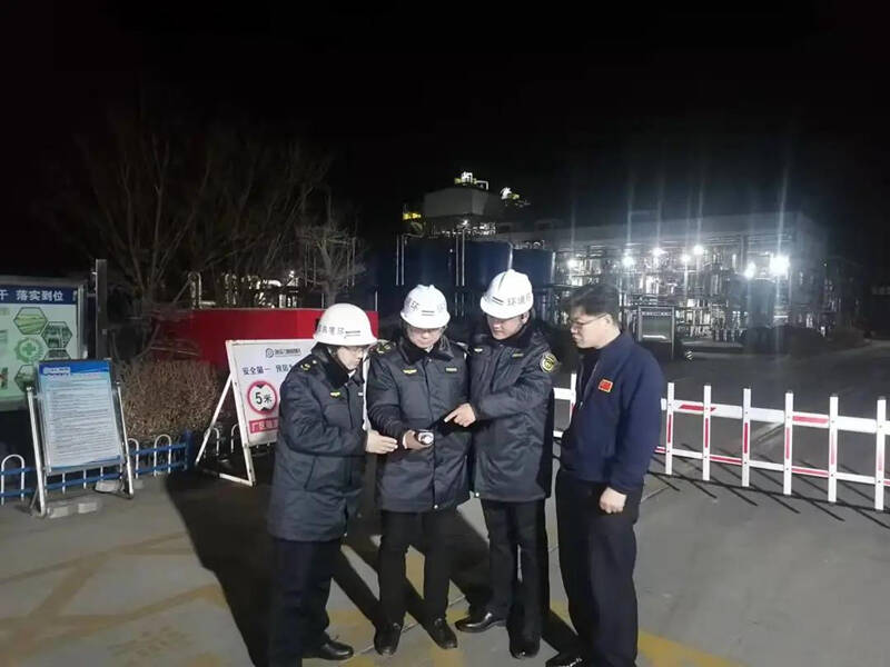 博興：開展環保夜間執法檢查 堅決打好秋冬季大氣污染防治攻堅戰